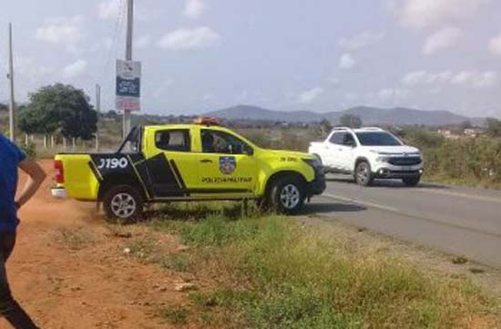 Homem armado assalta van de transporte coletivo em Palmeira dos Índios