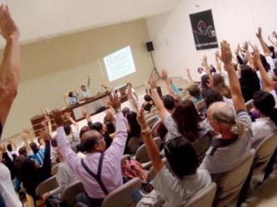 Após quatro meses, professores da UFAL suspendem greve