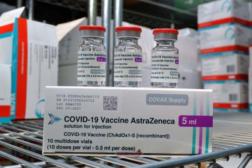 Renan Filho anuncia chegada de 98.250 doses da vacina da AstraZeneca