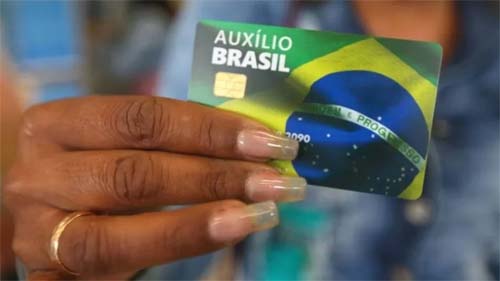Auxílio Brasil de R$ 240? Tire todas as dúvidas sobre o desconto no benefício