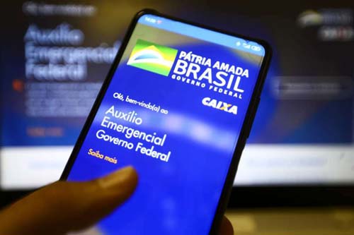 Governo barra novo cadastro para receber auxílio emergencial