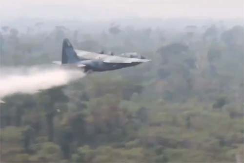 Forças Armadas começam a combater incêndios na Amazônia