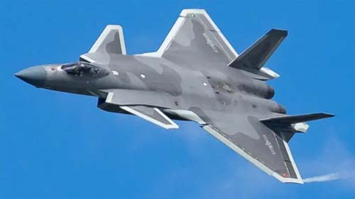 China roubou segredos militares dos EUA para criar um moderno caça, diz especialista