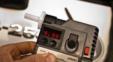 Bafômetro é capaz de constatar se motorista dirige sob efeito de drogas