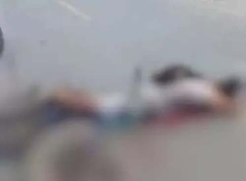 Homem é morto a tiros na cabeça durante o dia em via pública