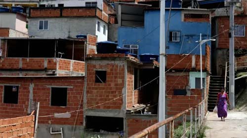 Estudo revela disparidades raciais na incidência de fome nas residências brasileiras
