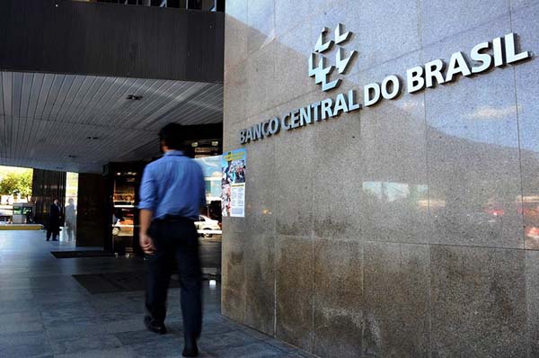 PL de autonomia do Banco Central avança e é primeiro sobre o tema a ir a Plenário  Fonte: Agência Senado