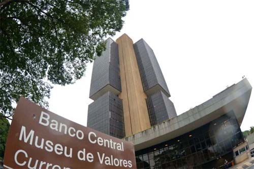 BRB apresenta plano de fortalecimento financeiro ao Banco Central, valores permanecem indefinidos