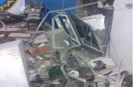 Bandidos armados explodem caixas eletrônicos em Luziápolis, Campo Alegre