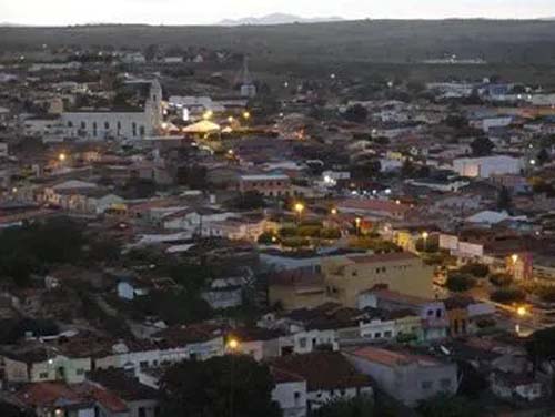 Estudo identifica alto risco de acidente geológico, incluindo possíveis perdas de vidas, em Batalha