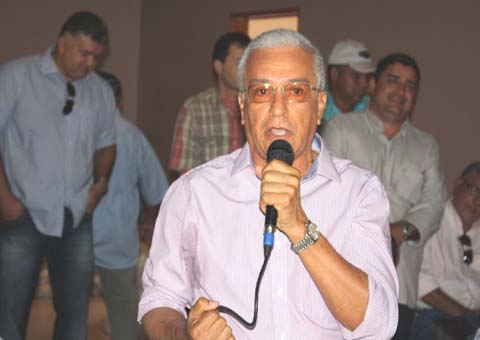 Batalha: Prefeito Paulo Dantas renuncia e câmara dá posse ao Vice–prefeito Aloísio Rodrigues