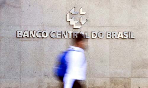 BC deve baixar juro para 10,75% ao ano nesta quarta; mercado espera indicação sobre próximos passos