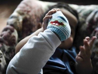 Mãe abandona bebê de 4 meses dentro de carrinho no bairro Primavera