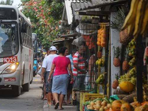Suspeito de roubo, menor de 16 anos morre após ser espancado pela população