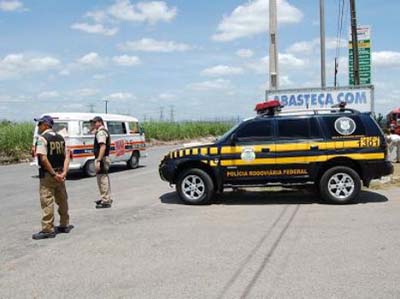 Operação orienta motoristas profissionais