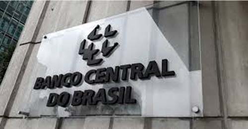 Banco Central decide manter juros em 15% ao ano pela terceira rodada consecutiva