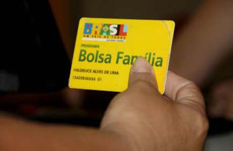 Bolsa Família: recursos podem ser destinados a trabalhadores com carteira assinada