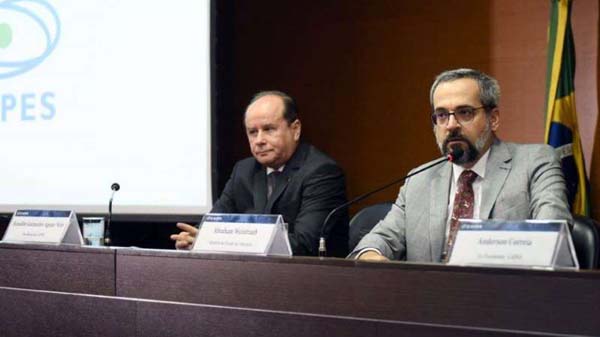 Como será o novo modelo de concessão de bolsas de pós-graduação da Capes