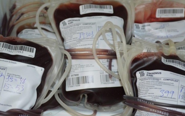 Hemoal tem apenas 27,6% do estoque de sangue necessário e apela por doações
