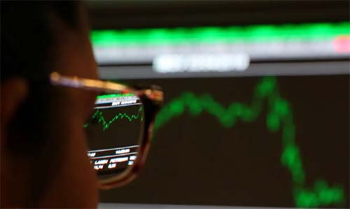 Mercado Financeiro Alcança Novos Recordes com Otimismo Internacional e Redução de Juros