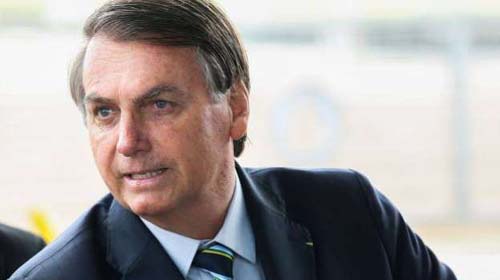 Bolsonaro reconhece preço alto do combustível e diz que governo busca quebrar monopólios