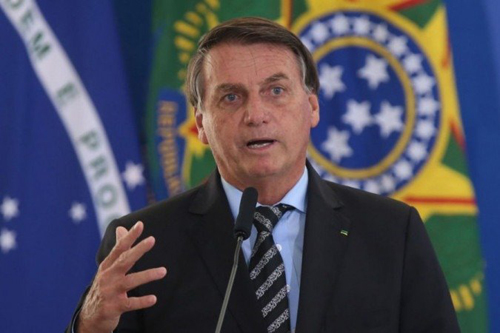 Bolsonaro faz apelo para que caminhoneiros não entrem em greve