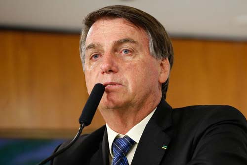 ‘No meu governo está proibido falar Renda Brasil, é Bolsa Família’, afirma Bolsonaro