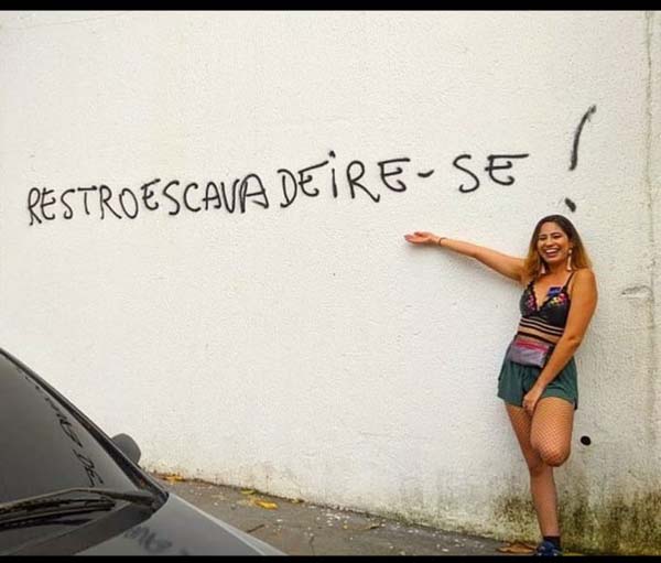 'Leão' ou 'atraso' para Brasil? Bolsonaro ganha apoio e pedido de impeachment da web