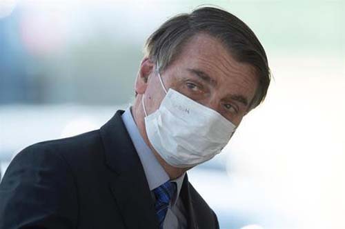 Bolsonaro explica novo horário de divulgação de dados da pandemia