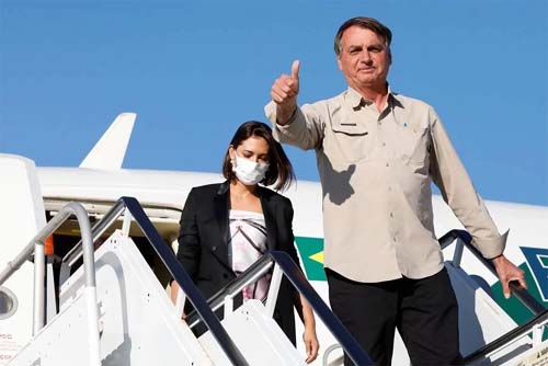 Após pronunciamento, Bolsonaro deixa o Brasil rumo aos EUA