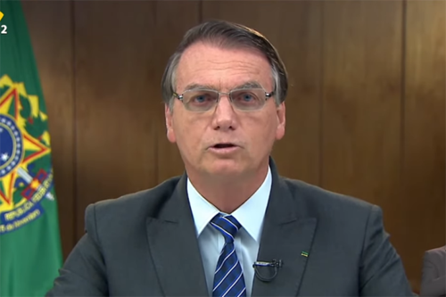 Bolsonaro diz que Brasil está 