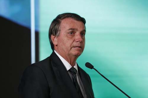 Bolsonaro anuncia novo salário mínimo no valor de R$ 1.100