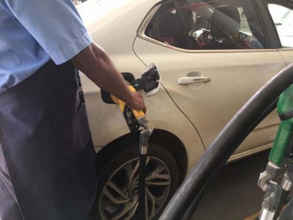 Governo deve criar fundo para evitar que Petrobras reajuste combustíveis