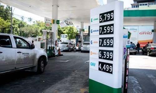 Diesel sobe 8,87% a partir de amanhã, no primeiro reajuste do novo presidente da Petrobras