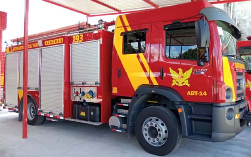 Jovem morre após ser atropelada e atingida por teto de terminal de ônibus