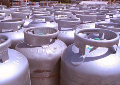 Preços da gasolina e do gás de botijão não devem subir no Brasil, porém, em União dos Palmares, esta previsão é a exceção.