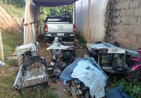 Polícia Militar estoura desmanche de veículos roubados em Branquinha, AL