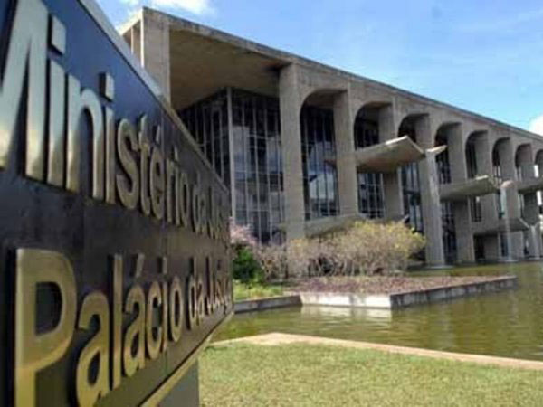 Policiais civis de Alagoas recebem elogio do Ministério da Justiça