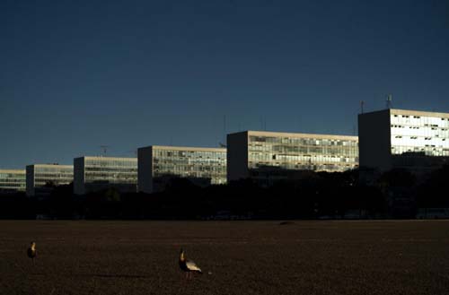 Com ajuda da inflação, contas públicas podem fechar no azul