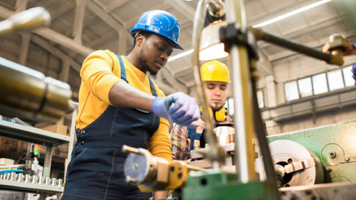 Produção industrial cresce 8,9% de maio para junho