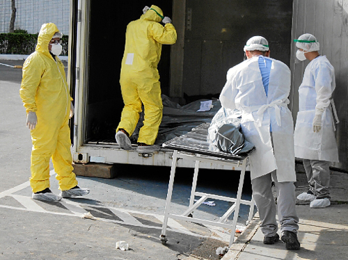 Mortes por covid-19 crescem 60% em dezembro em comparação com o mês anterior