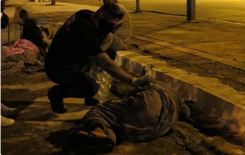 Covid-19 intensifica fome e faz Brasil agonizar no auge da pandemia; Veja onde ajudar