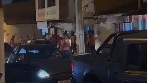 Pancadaria: integrantes da torcida Comando Vermelho tentam invadir casa de torcedor rival no Trapiche