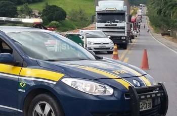 PRF interdita trecho de rodovia em Rio Largo para detonação de rochas