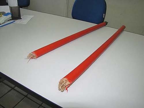 Jovem grávida é agredida com cabo de vassoura e chineladas por namorado, em Penedo