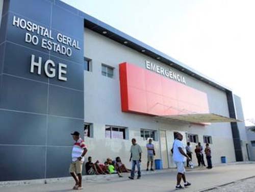 Idoso de 71 anos esfaqueia vizinho após ser agredido e ameaçado durante discussão