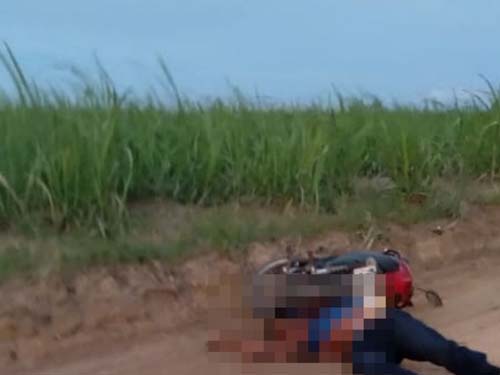Homem é encontrado morto ao lado de motocicleta em estrada vicinal de Penedo