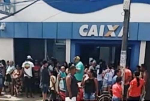 Funcionários da Prefeitura de Coruripe recebem salário duplicado após erro bancário