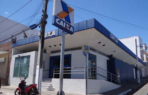 De Novo???? Caixas eletrônicos de União dos Palmares ficam sem cédula desde sábado; 1º dia de dezembro eles continuavam zerados