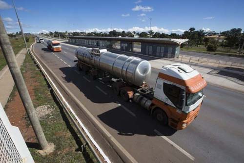 “Chama para uma paralisação”, diz entidade de caminhoneiros sobre reajuste do frete